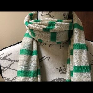 Lauren Ralph Lauren Sparkly Green and Tan Scarf